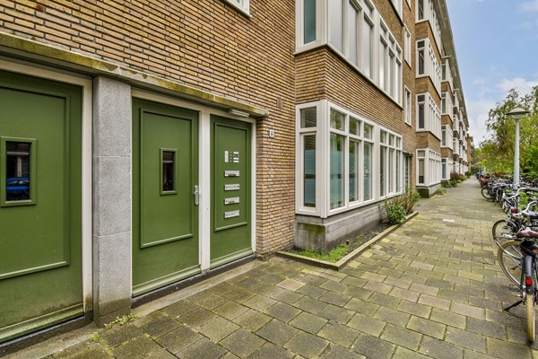 Medium property photo - Esmoreitstraat 56-1, 1055 CJ Amsterdam